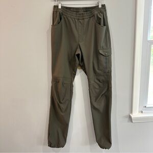 Columbia Green Cargo Pants with Tapered Legs